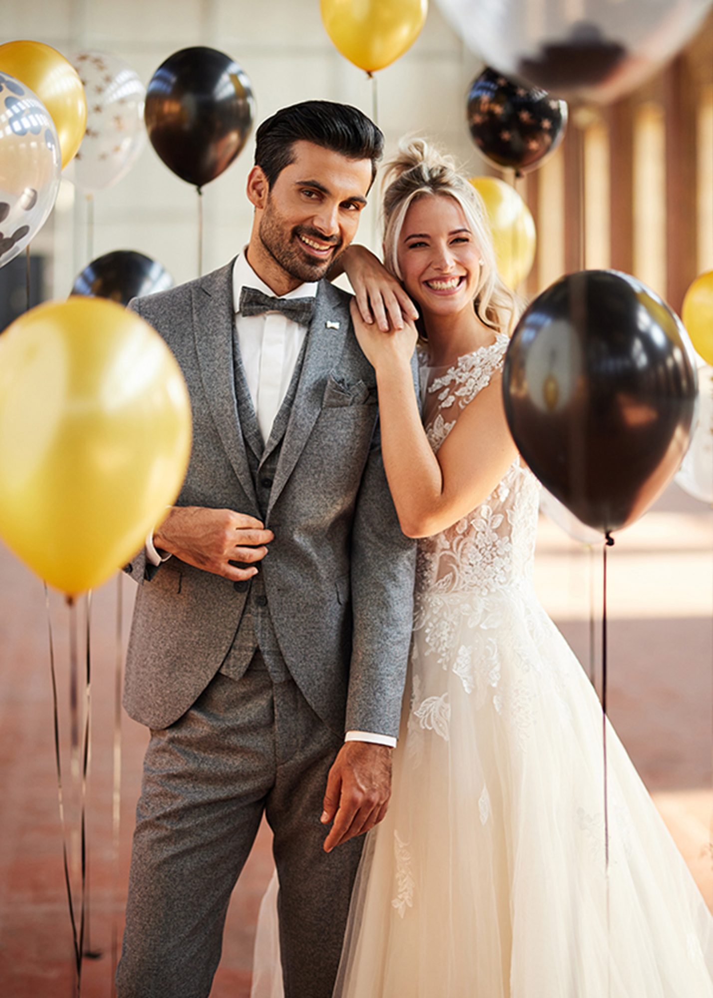 Hochzeitsanzug von der niederländischen Marke Immediate in der Farbe Mittelgrau